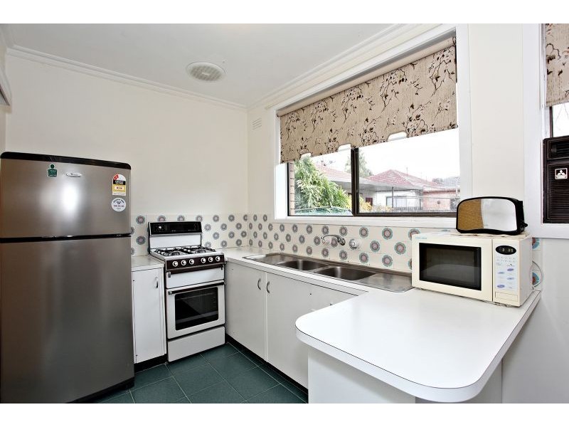 3/53 Cardinal Road, Glenroy VIC 3046