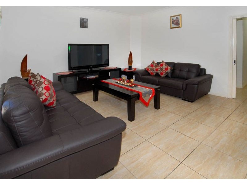 1/4 Cooper Street, Broadmeadows VIC 3047