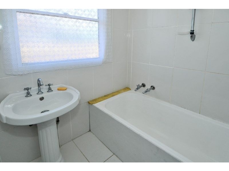 16 Ophir Street, Broadmeadows VIC 3047