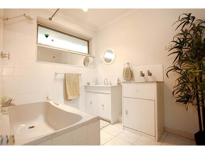 4/29 South Street (HADFIELD), Glenroy VIC 3046