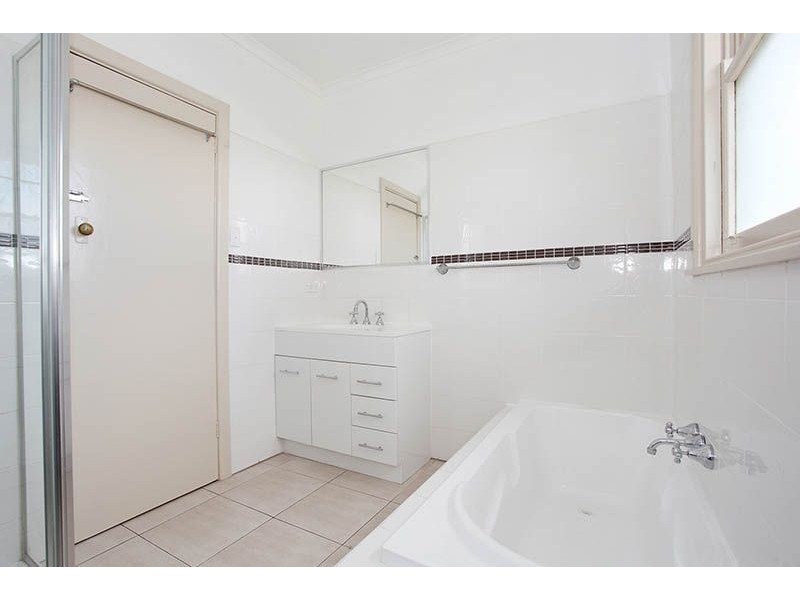 7 Howard Court, Glenroy VIC 3046