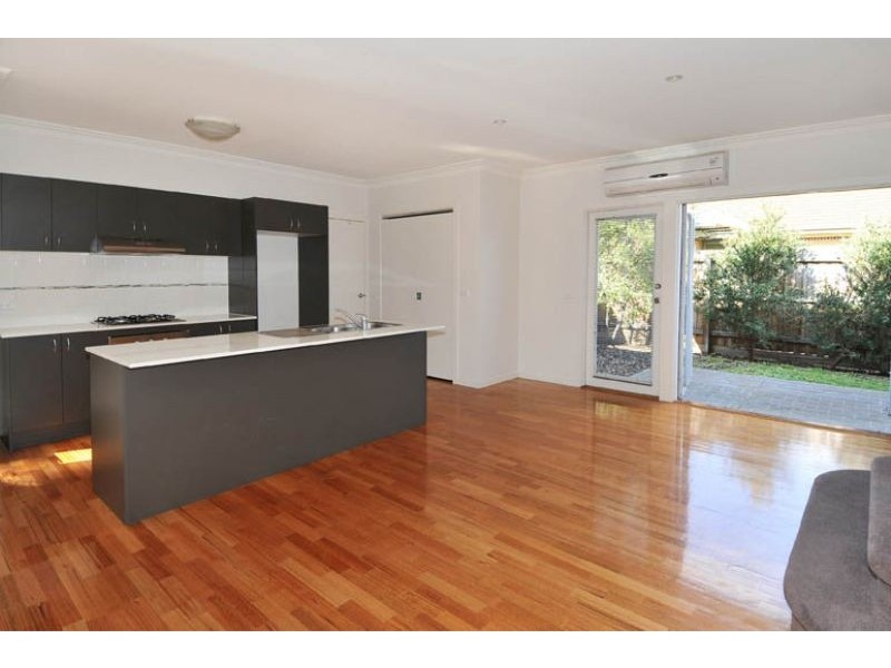 9/16 Pascoe Street, Pascoe Vale VIC 3044