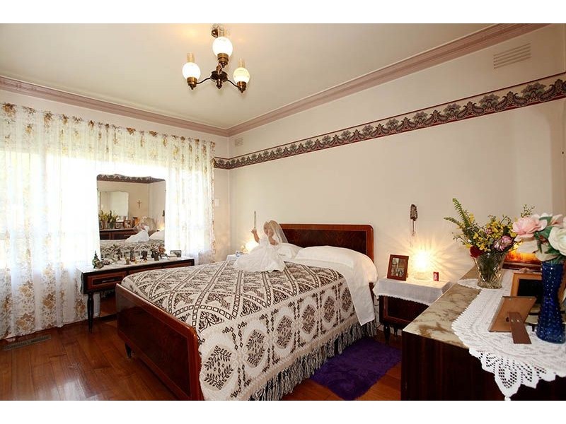 88 Gowrie Street, Glenroy VIC 3046