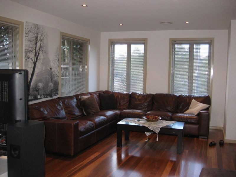 1/389 Pascoe Vale Road, Strathmore VIC 3041
