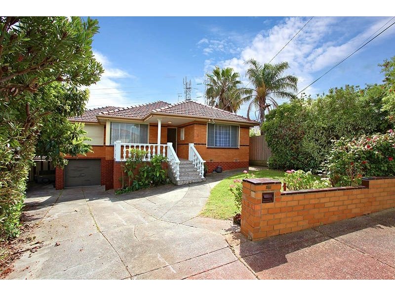 2 Damian Court, Glenroy VIC 3046