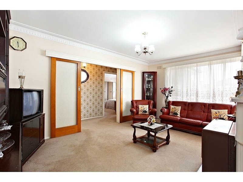 2 Damian Court, Glenroy VIC 3046