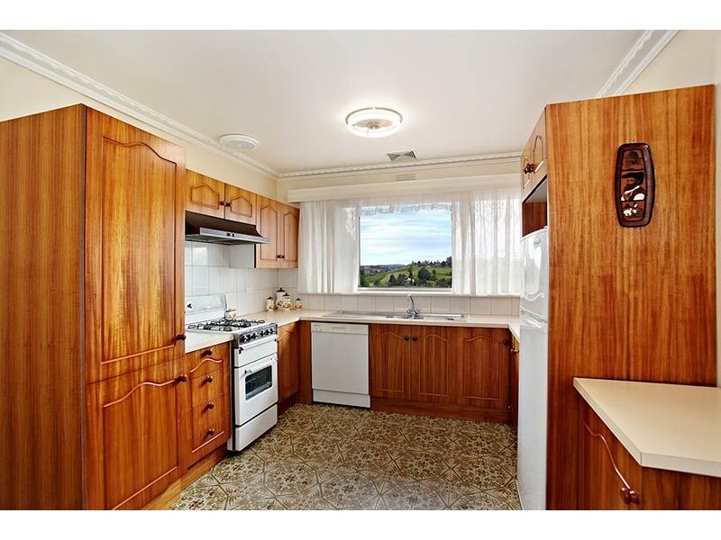 2 Damian Court, Glenroy VIC 3046