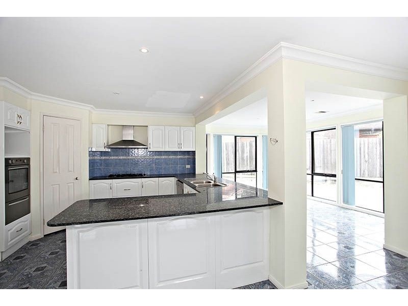 4 Palm Court, Campbellfield VIC 3061