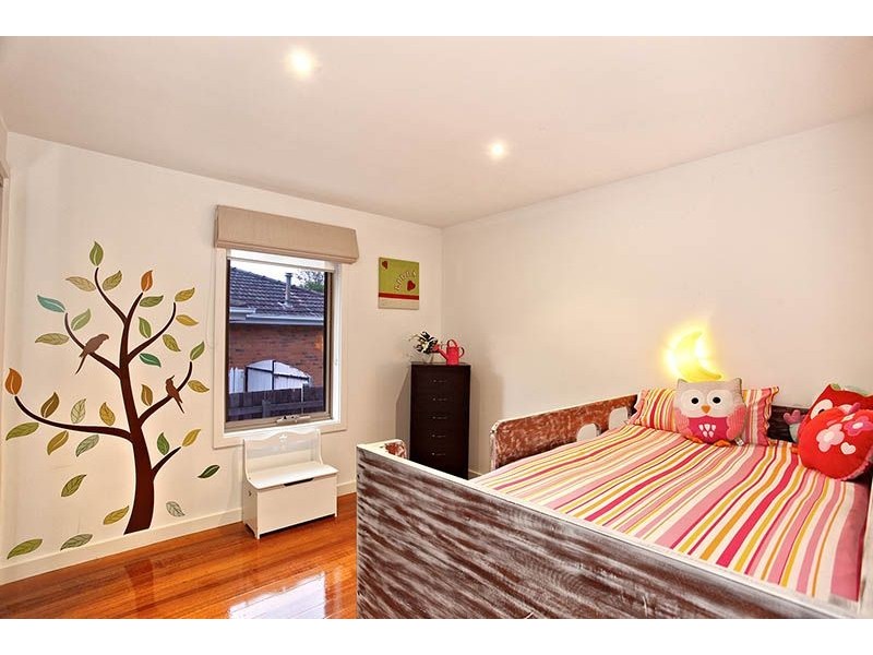 98 Moonee Boulevard, Glenroy VIC 3046