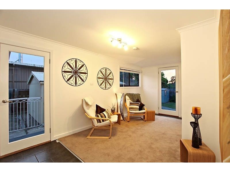 98 Moonee Boulevard, Glenroy VIC 3046