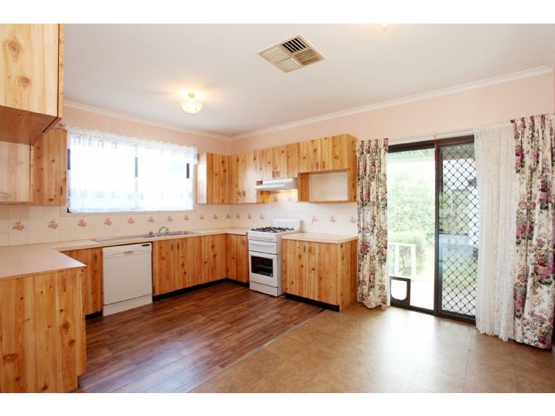 1 Davey Court, Broadmeadows VIC 3047