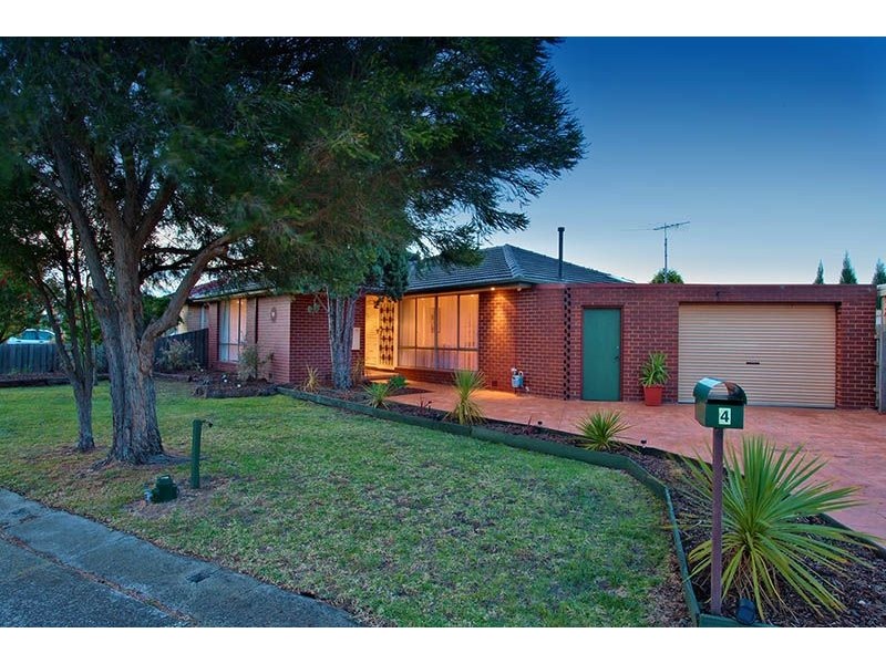 4 Stawell Avenue, Dallas VIC 3047