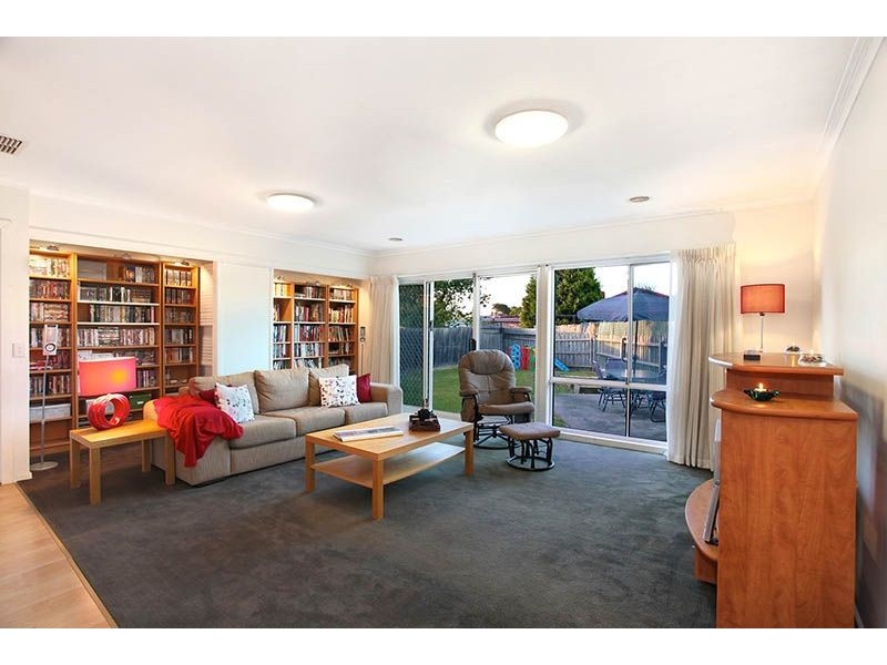 4 Stawell Avenue, Dallas VIC 3047