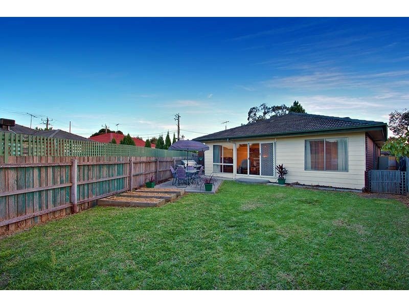 4 Stawell Avenue, Dallas VIC 3047