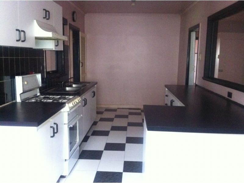 28 Valencia Street, Glenroy VIC 3046