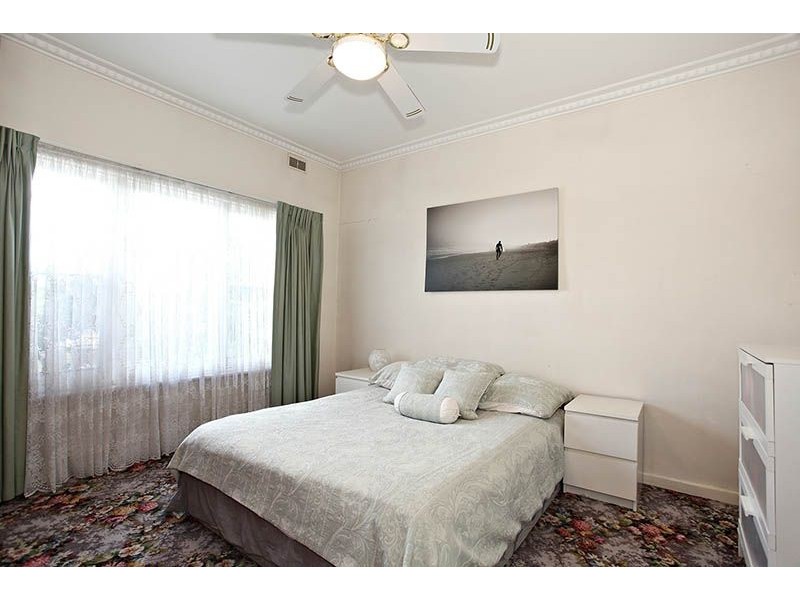 14 Newton Street, Glenroy VIC 3046