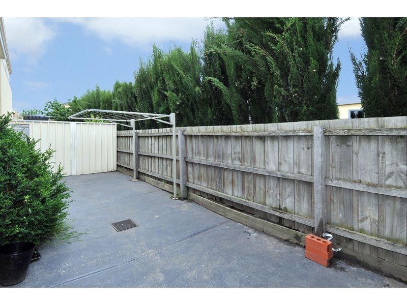 2/71 Northumberland Road, Pascoe Vale VIC 3044