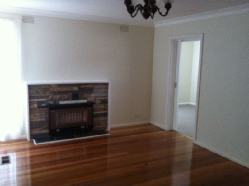 23 Chesnut Street, Campbellfield VIC 3061