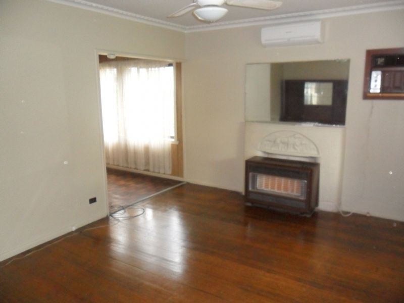 202 West Street, Glenroy VIC 3046