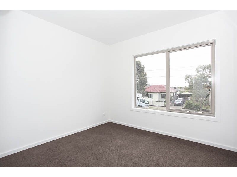 1/15 Maude Avenue, Glenroy VIC 3046