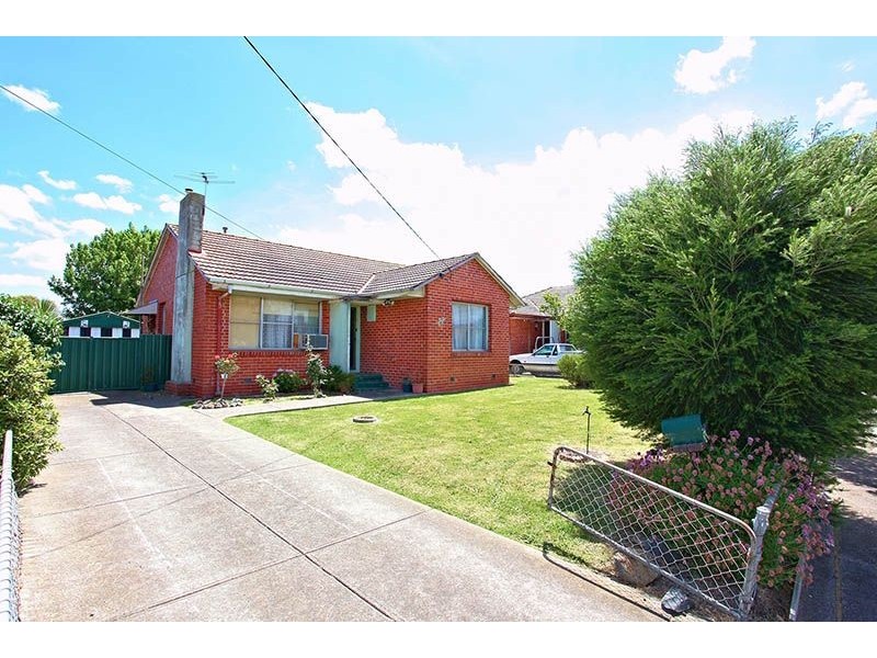 21 Bliburg Street, Jacana VIC 3047