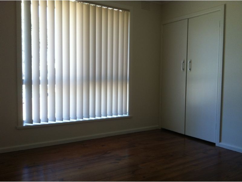 1/139 East Street, Hadfield VIC 3046