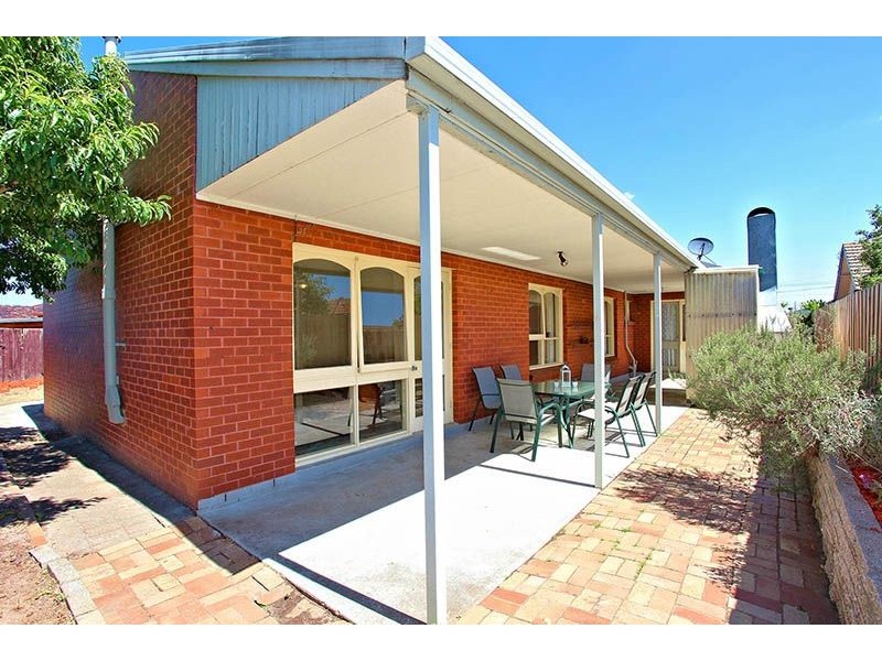 2 Bourchier Street, Glenroy VIC 3046