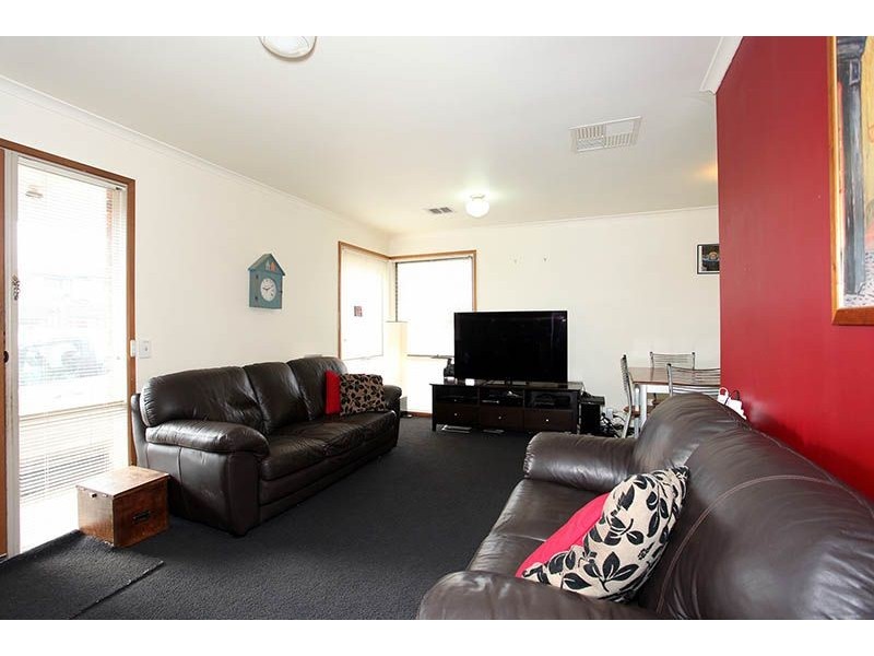 2/38 Prospect Street, Glenroy VIC 3046