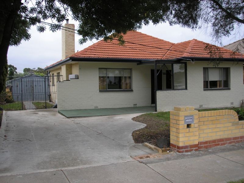 10 East Street, Hadfield VIC 3046