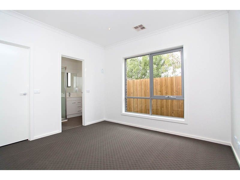 4/103 Glenroy Road, Glenroy VIC 3046