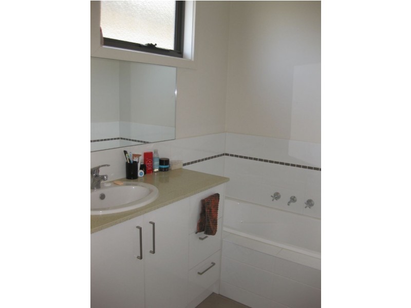 15 Dorset Street, Pascoe Vale VIC 3044