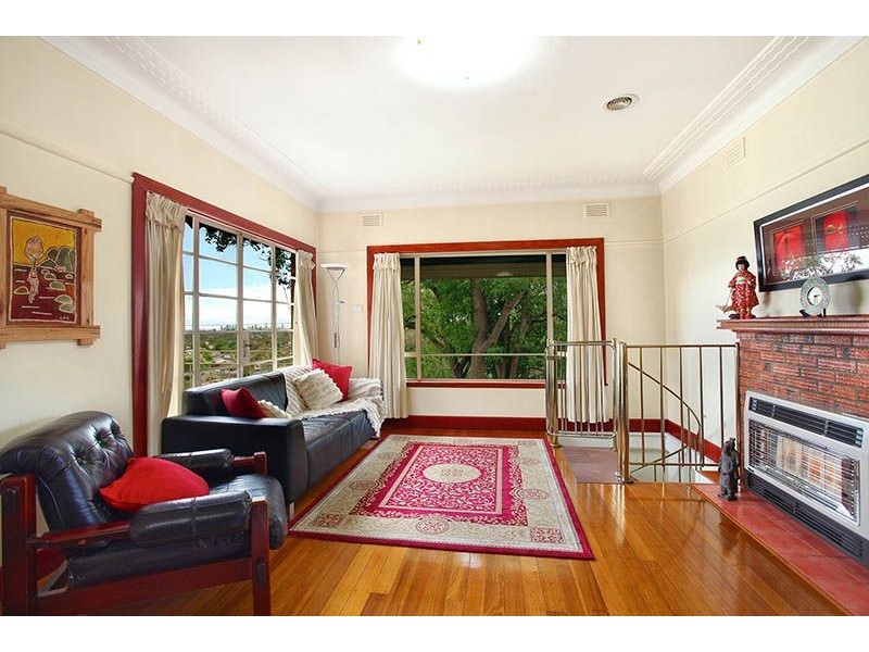 34 Devereaux Street, Oak Park VIC 3046