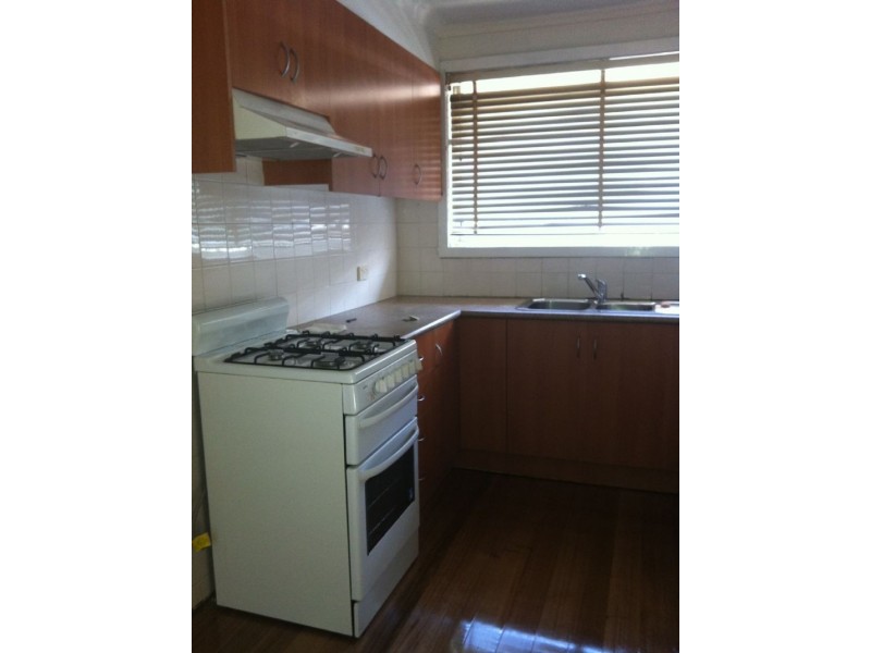 6/11 Logan Street, Glenroy VIC 3046