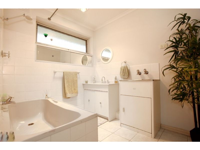 4/29 South Street, Hadfield VIC 3046