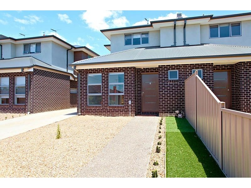 2/39-41 Valencia Street, Glenroy VIC 3046