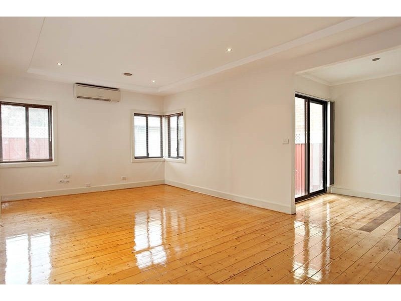 1 Corio Street, Glenroy VIC 3046