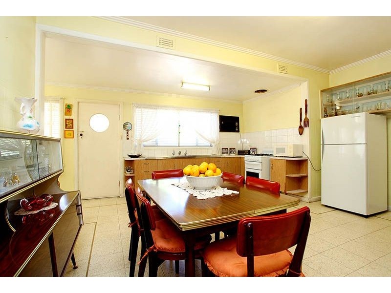 26 Winn Grove, Fawkner VIC 3060