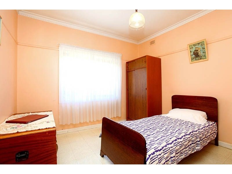 26 Winn Grove, Fawkner VIC 3060