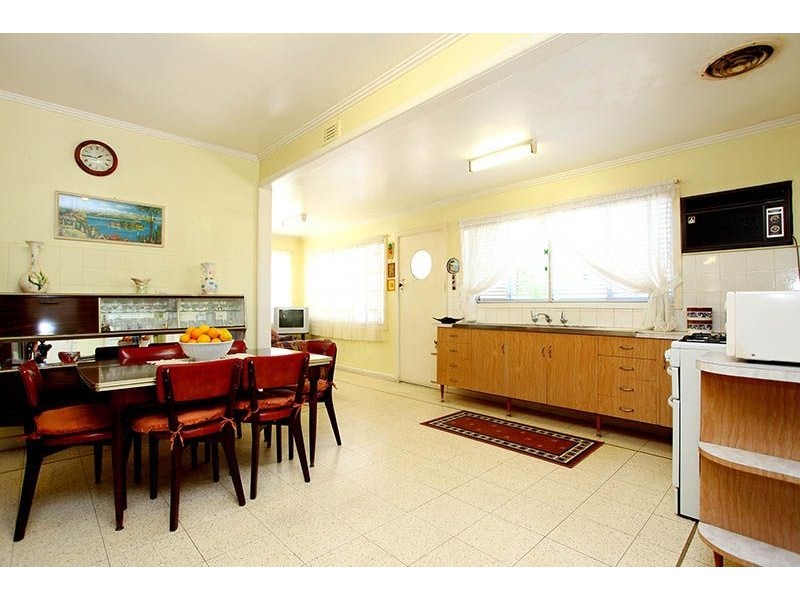 26 Winn Grove, Fawkner VIC 3060