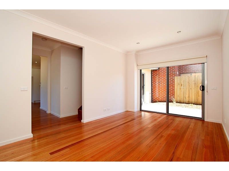 1/12 Stewart Street, Pascoe Vale VIC 3044