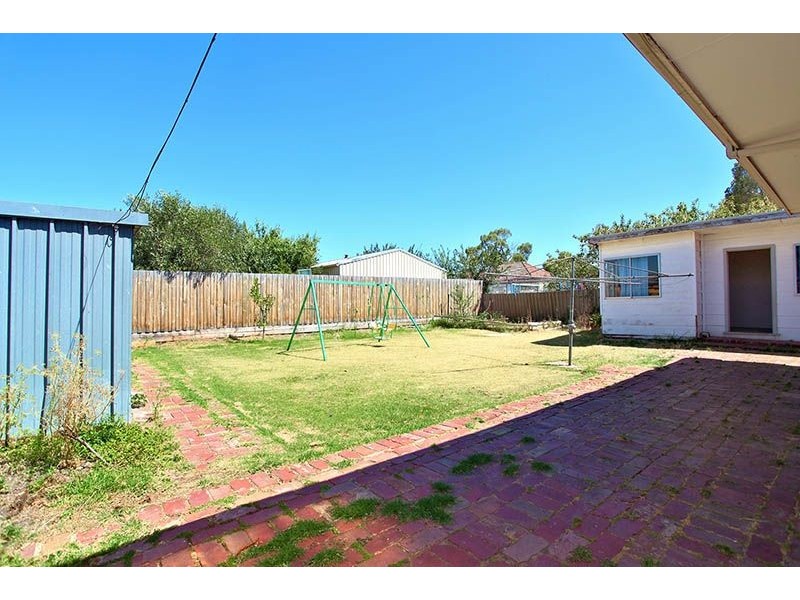81 Glen Street, Glenroy VIC 3046