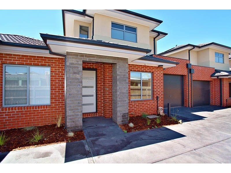 2 & 3/12 Stewart Street, Pascoe Vale VIC 3044