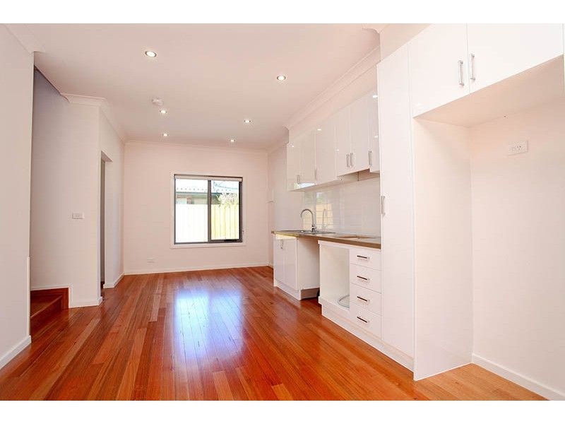 2 & 3/12 Stewart Street, Pascoe Vale VIC 3044