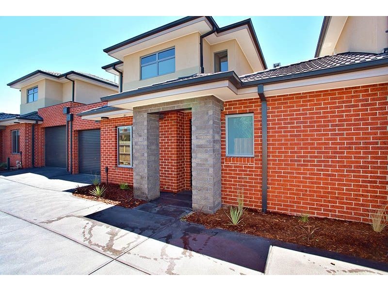 2 & 3/12 Stewart Street, Pascoe Vale VIC 3044
