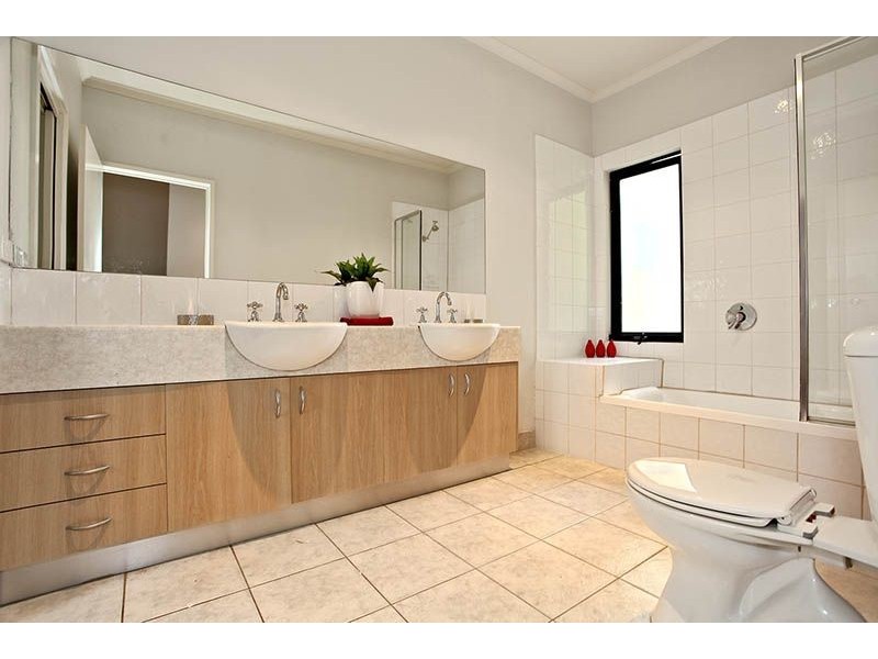 4/900 Pascoe Vale Road, Glenroy VIC 3046