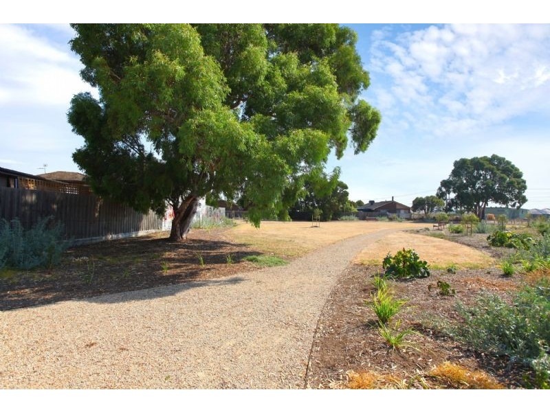 5 Etna Court, Coolaroo VIC 3048