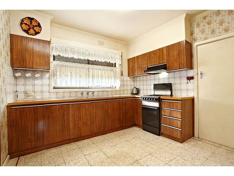 36 Paget Avenue, Glenroy VIC 3046