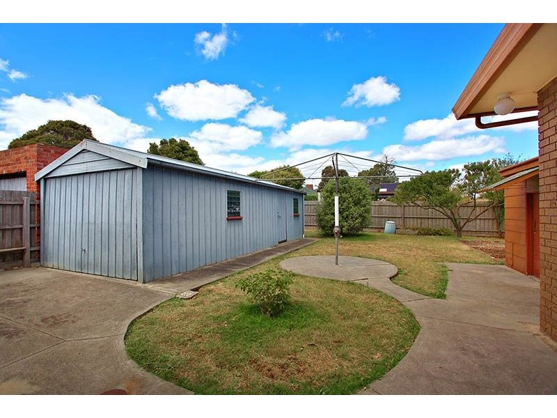 36 Paget Avenue, Glenroy VIC 3046