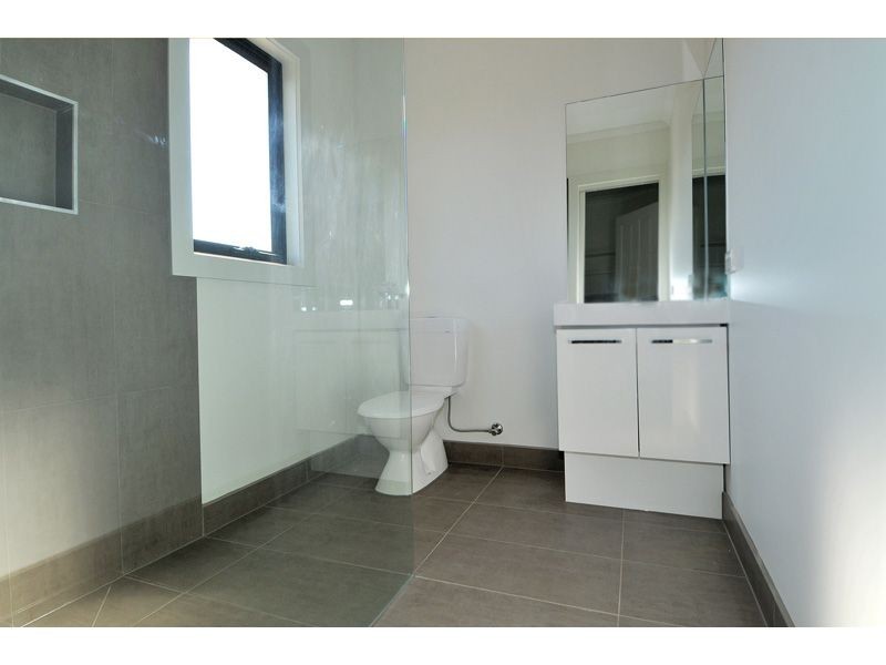 1/180 Melbourne Avenue, Glenroy VIC 3046