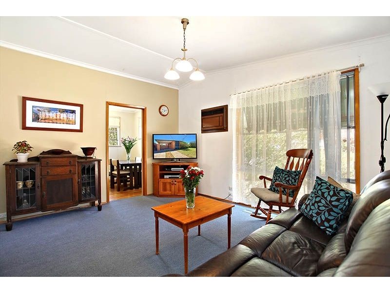 13 Donald Street, Dallas VIC 3047